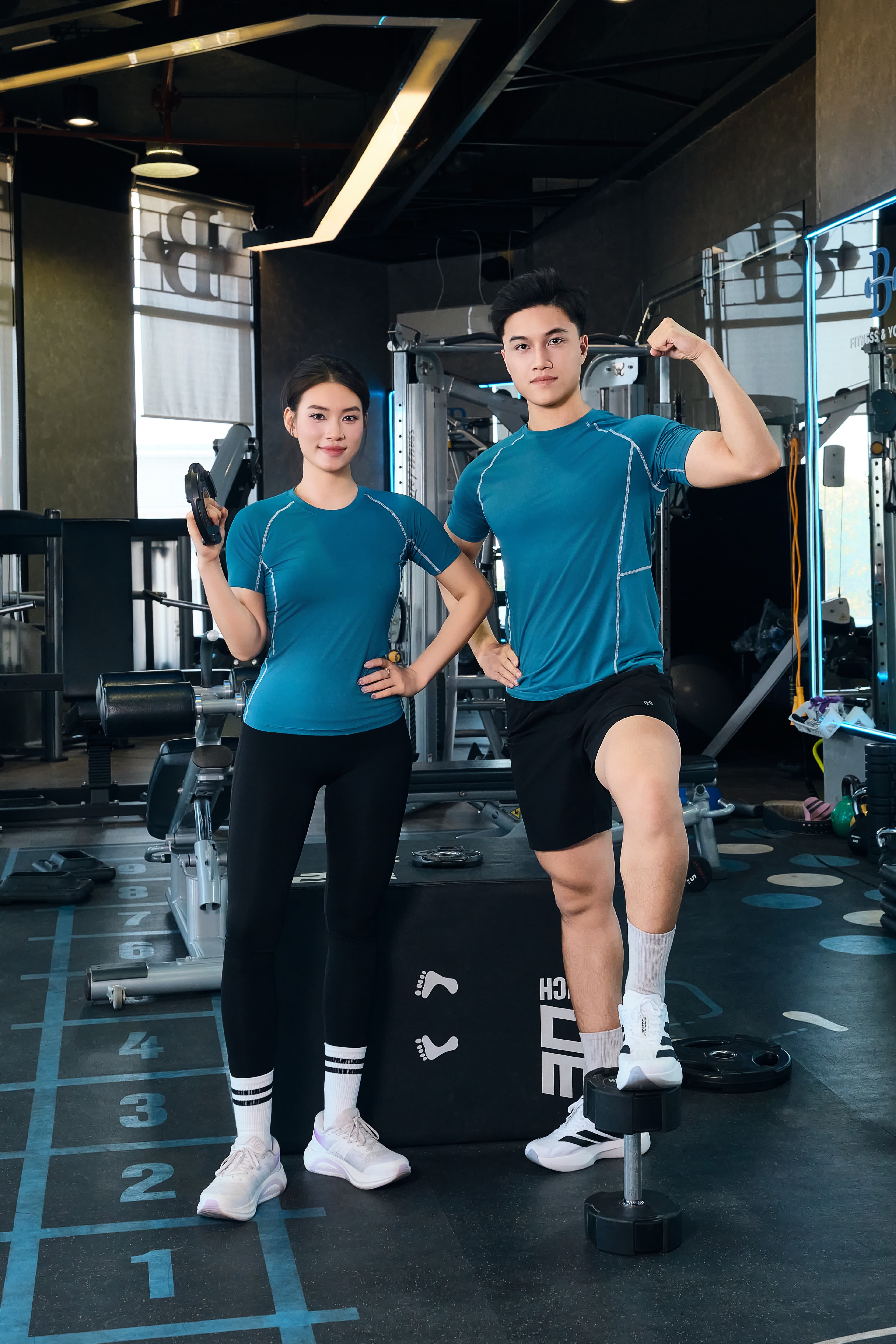 Đồng phục Gym nữ Univi