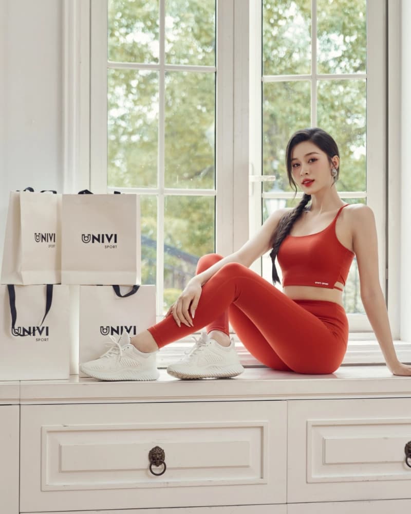 ĐỒNG PHỤC THỂ THAO UNIVI