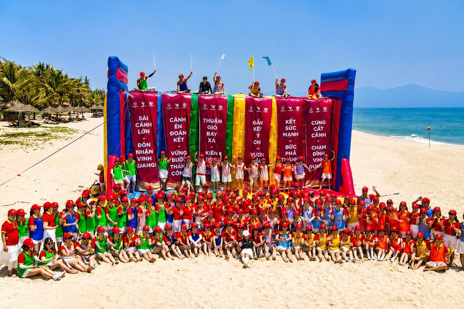 Lý do doanh nghiệp nên sử dụng đồng phục teambuilding