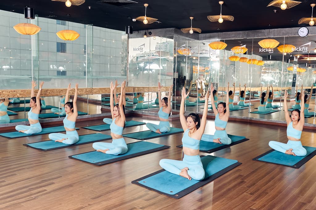 Đồng phục Yoga & Pilates Univi